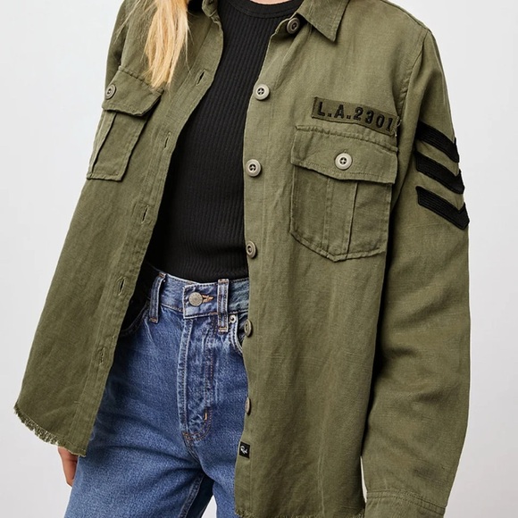 Rails Loren Military Tan Casual Button Down Shirt - Picture 7 of 8